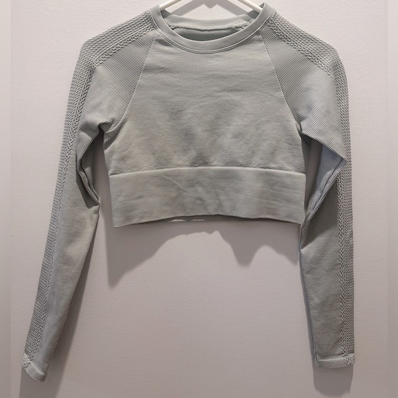 Offline by aerie long sleeve cropped ribbed athletic top - Picture 1 of 5